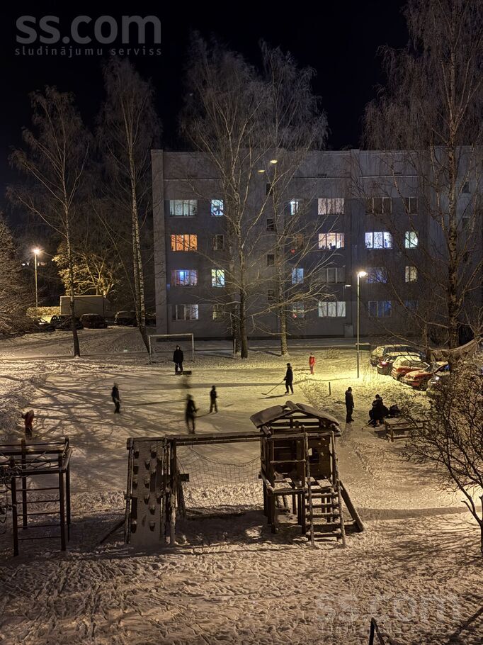 Saules iela 21b 18, Cēsis un raj., Cēsis — dzivoklis