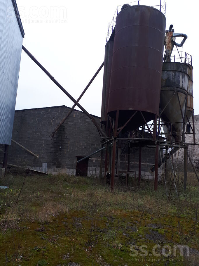 Draudzibas 3, Medumi, Daugavpils un raj., Medumu pag. — telpa