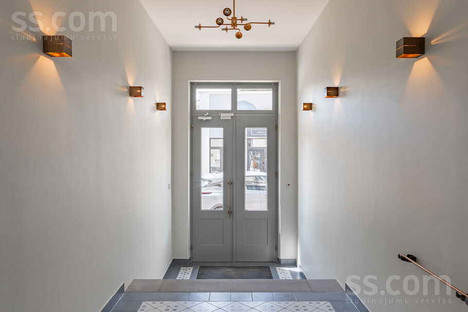 Jomas iela 46, Jūrmala — dzivoklis