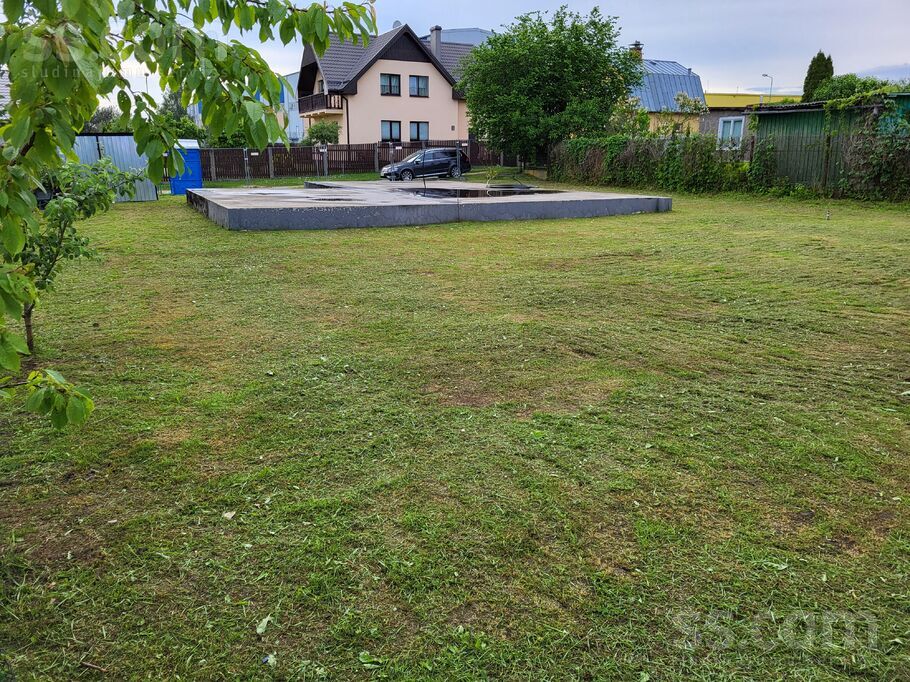 Dārziņu 2. l. 15, Rīga — zeme