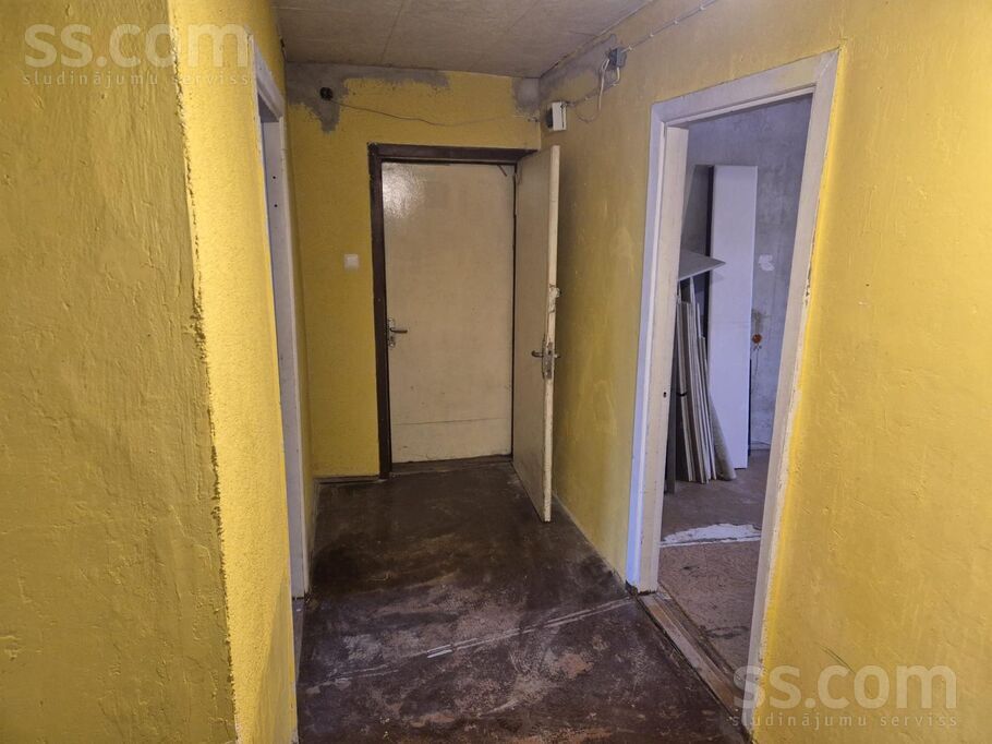 Rozes 15, Šķēde, Saldus un raj., Šķēdes pag. — dzivoklis