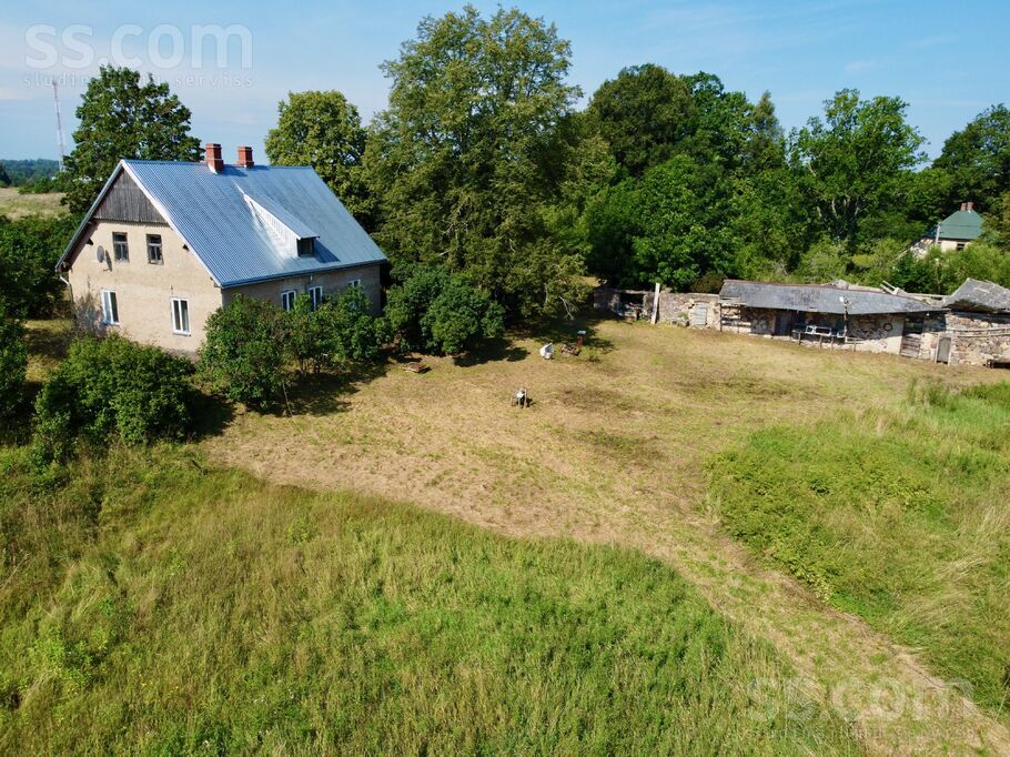 Kalna Vērsēni, Aizkraukle un raj., Klintaines pag. — maja