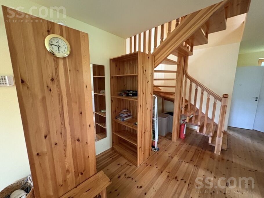 Parka iela 3, Limbaži un raj., Ainaži — maja