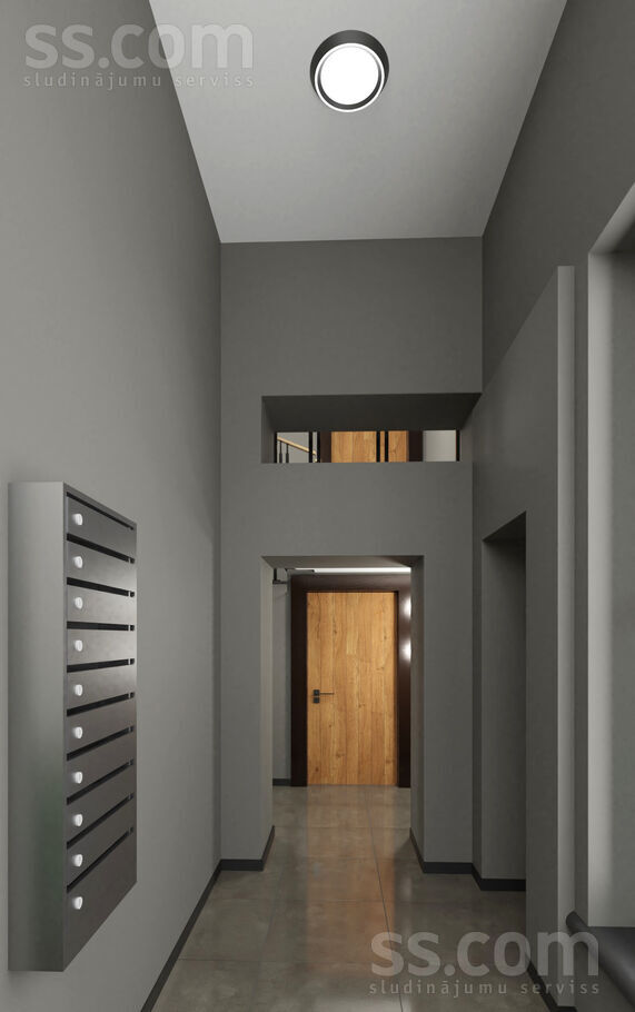 Eizenšteina 57/1, Rīga — maja