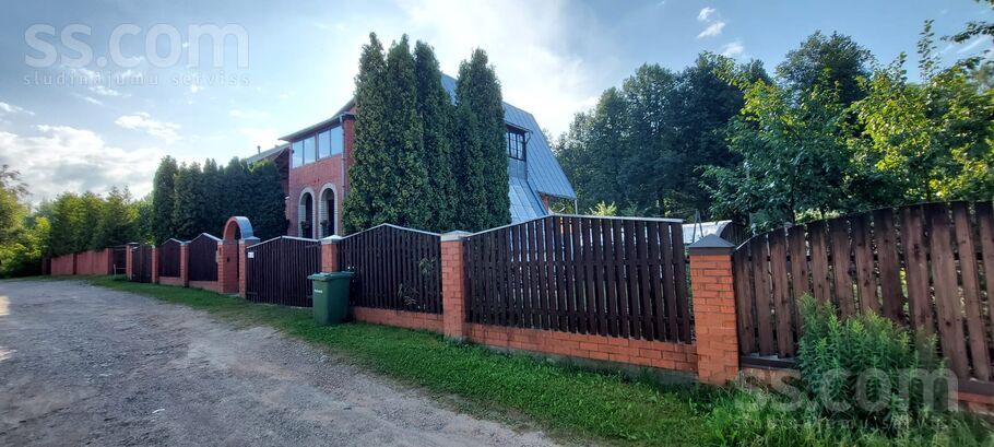 Priežu 6, Rēzekne un raj., Rēzekne — maja