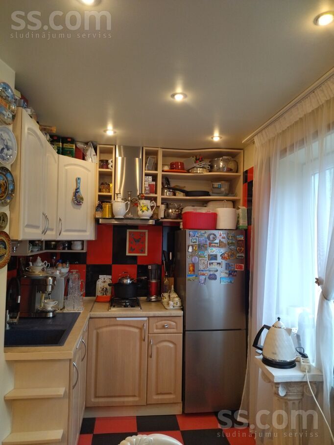 Viesītes 45, Jēkabpils un raj., Jēkabpils — dzivoklis