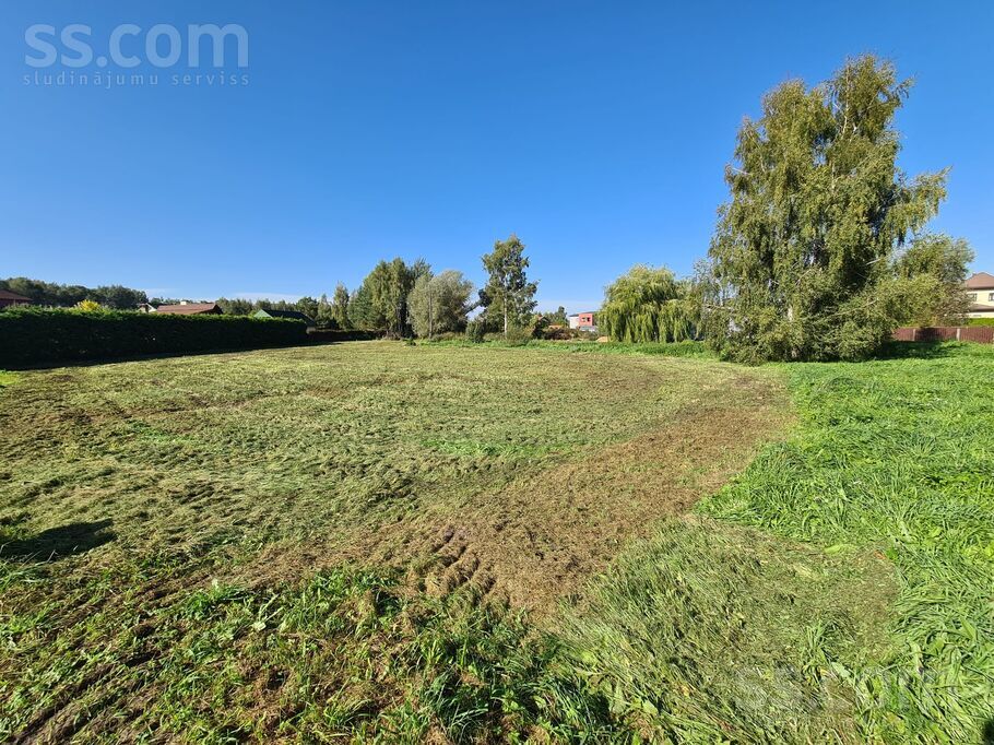 Asteru b/n, Katlakalns, Rīgas rajons, Ķekavas pag. — zeme