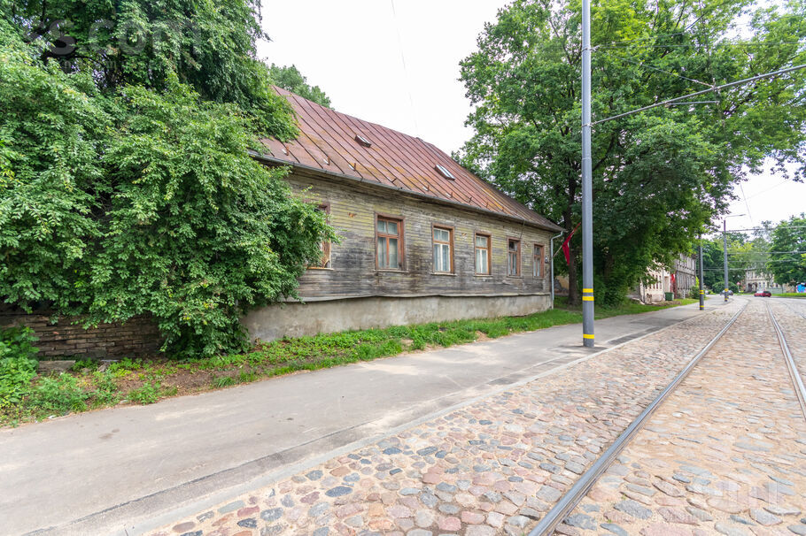 Latgales 99, Rīga — maja