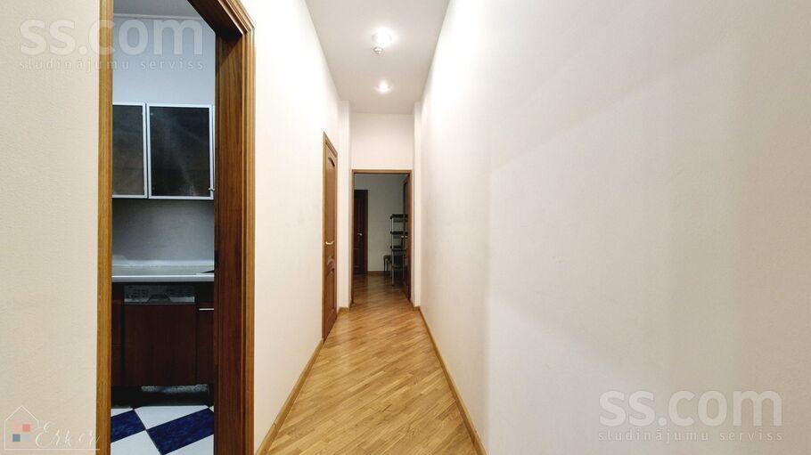 Dzirnavu 55, Rīga — birojs