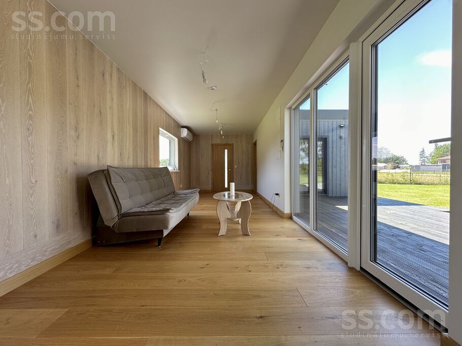 Priežkalnu 11a, Rīgas rajons, Saulkrasti — maja