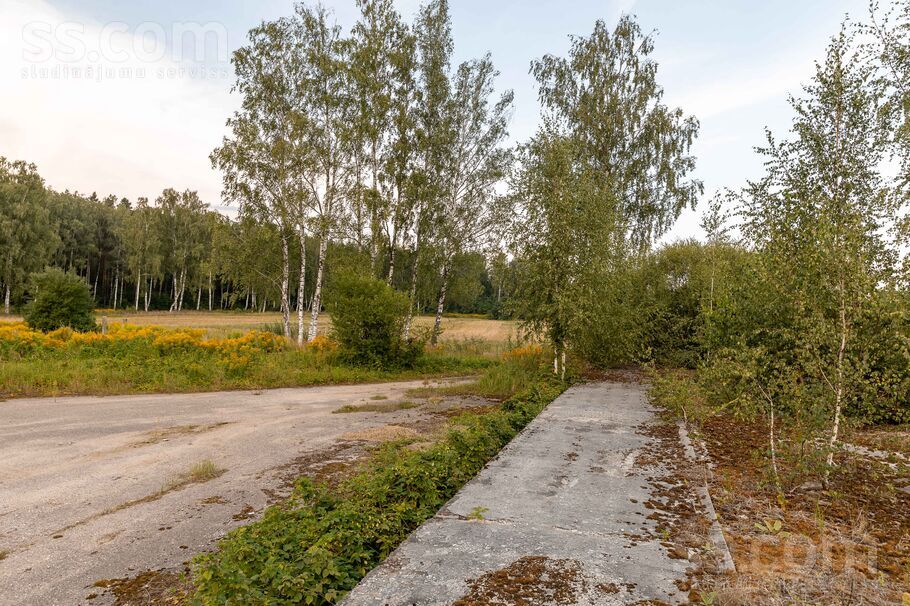 Lietuvas šoseja 108, Jelgava un raj., Jelgava — zeme