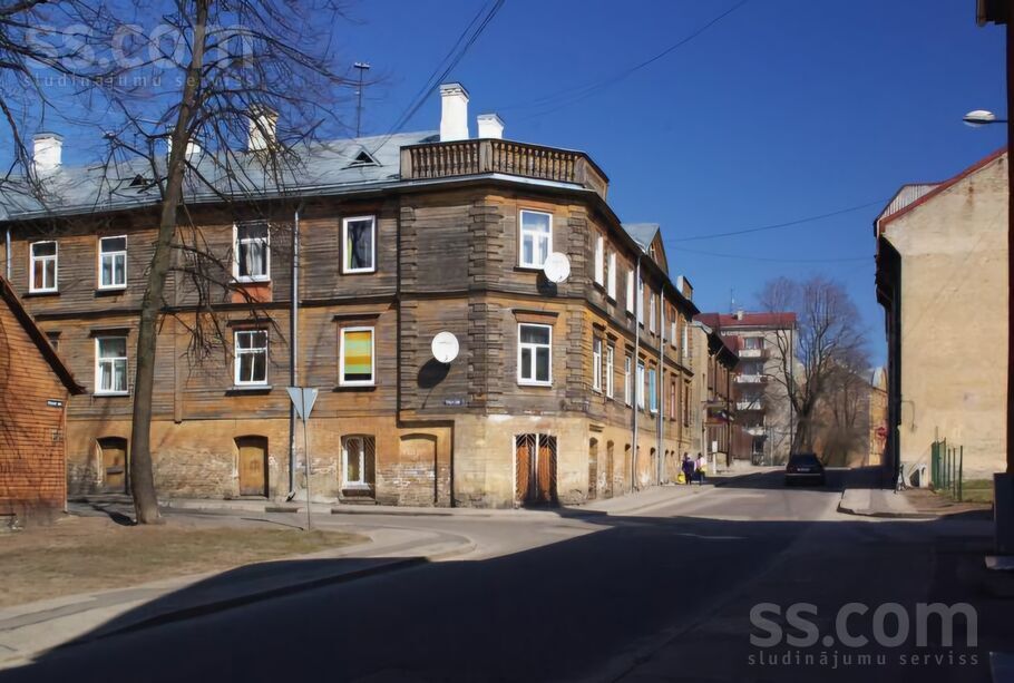 Sīmaņa 3a, Rīga — dzivoklis