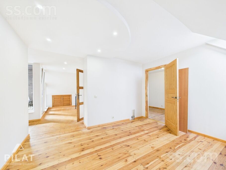 Ābeļu iela 3, Liepāja un raj., Liepāja — maja