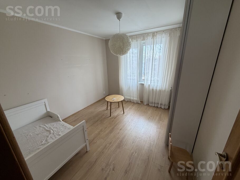 Loka Maģistrāle 5, Jelgava un raj., Jelgava — dzivoklis