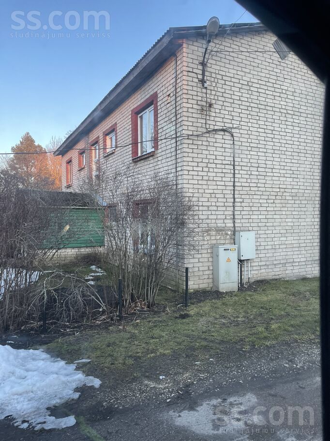 Ventas 11, Ventava, Ventspils un raj., Vārves pag. — dzivoklis