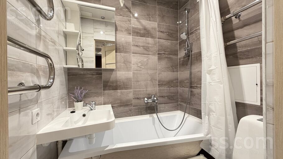 Brīvības gatve 430, Rīga — dzivoklis