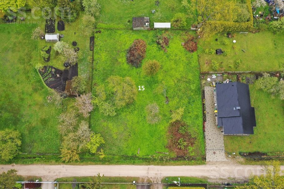 Tālivalža 15, Jūrmala — zeme