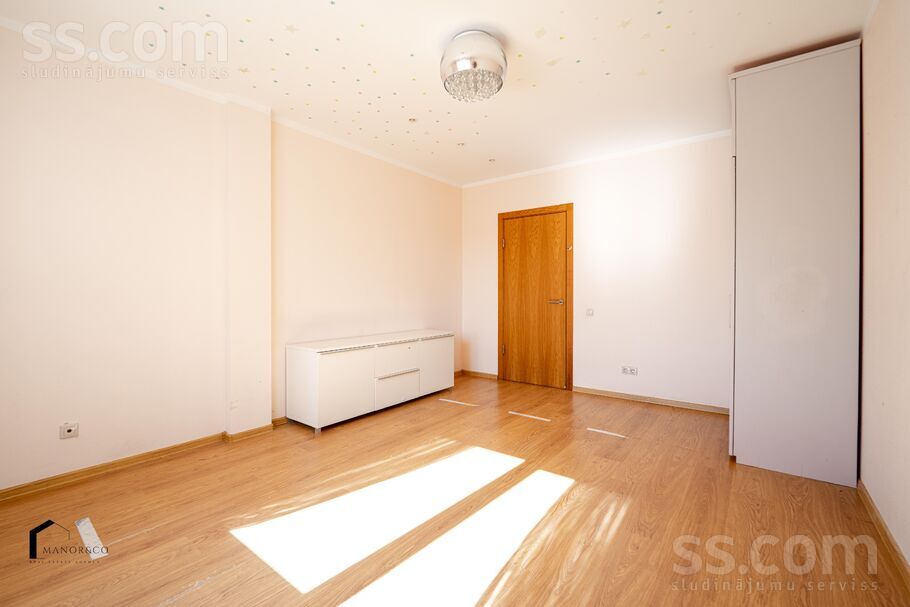 Bērzavoti k3, Rīgas rajons, Baloži — dzivoklis