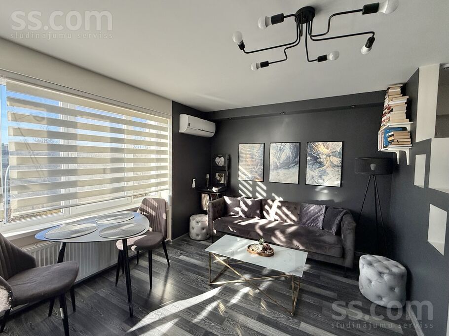 8 18, Jēkabpils un raj., Jēkabpils — dzivoklis