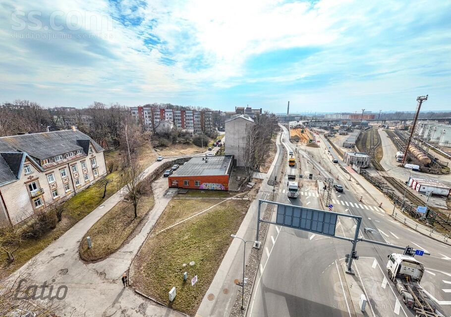 Tvaika 52, Rīga, Sarkandaugava — telpa