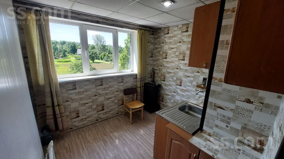 Tālītes 16, Jaunrauna, Cēsis un raj., Priekuļu pag. — dzivoklis