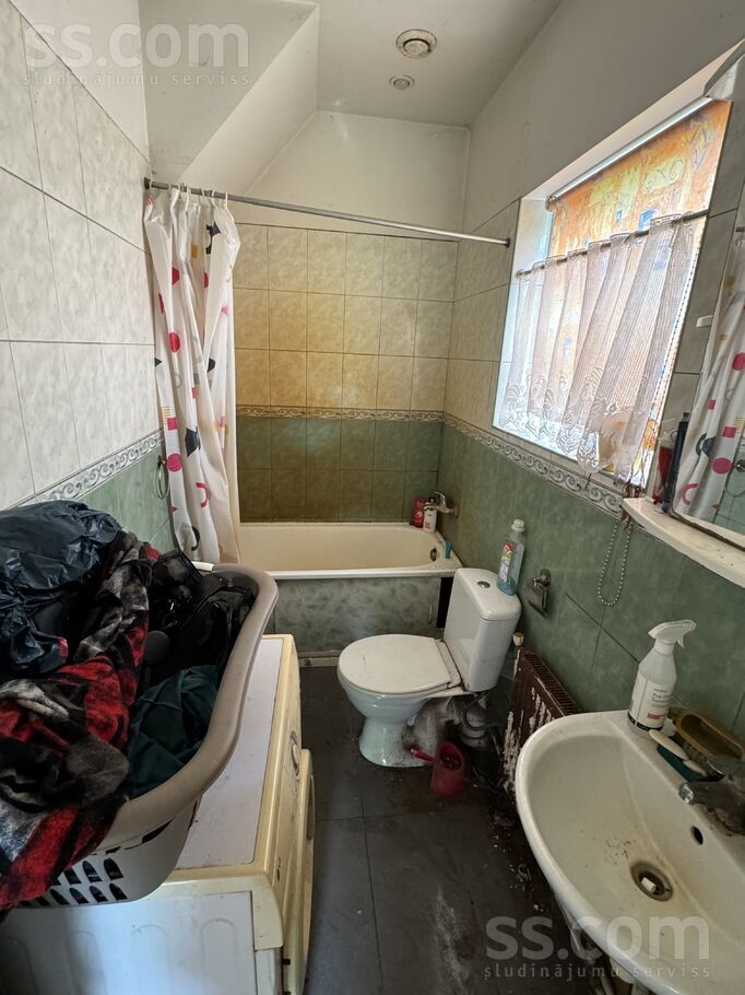 Dāvja iela 24, Jūrmala — maja