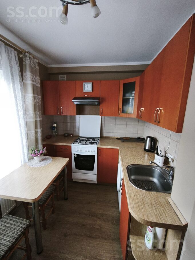 Rūpniecības iela 18B x, Madona un raj., Madona — dzivoklis