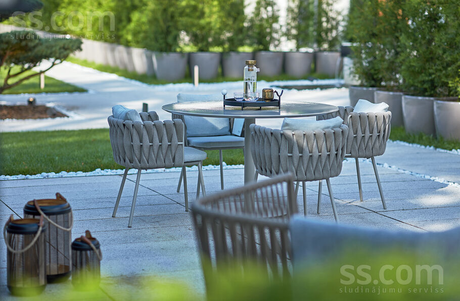 Dzintaru prospekts 21, Jūrmala — dzivoklis