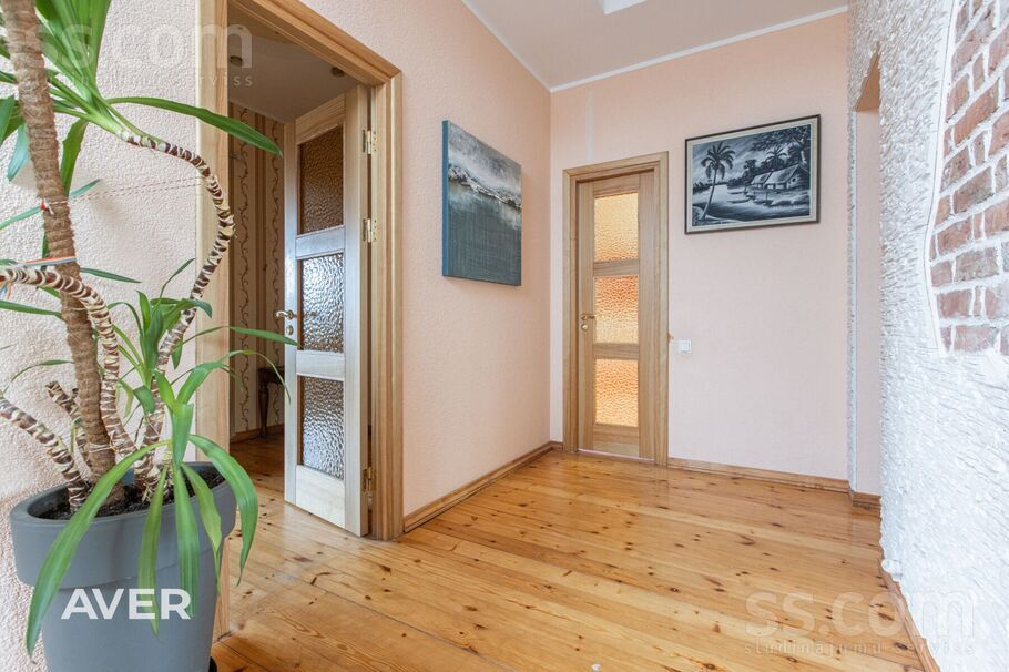 Saulaines 12, Jelgava un raj., Jelgava — maja