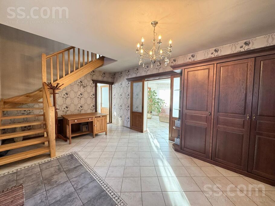 Atvari, Ģikši, Cēsis un raj., Amatas pag. — maja