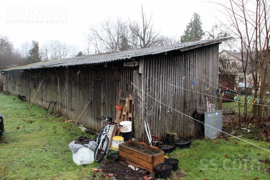 Mālu 3, Kuldīga un raj., Kuldīga — dzivoklis