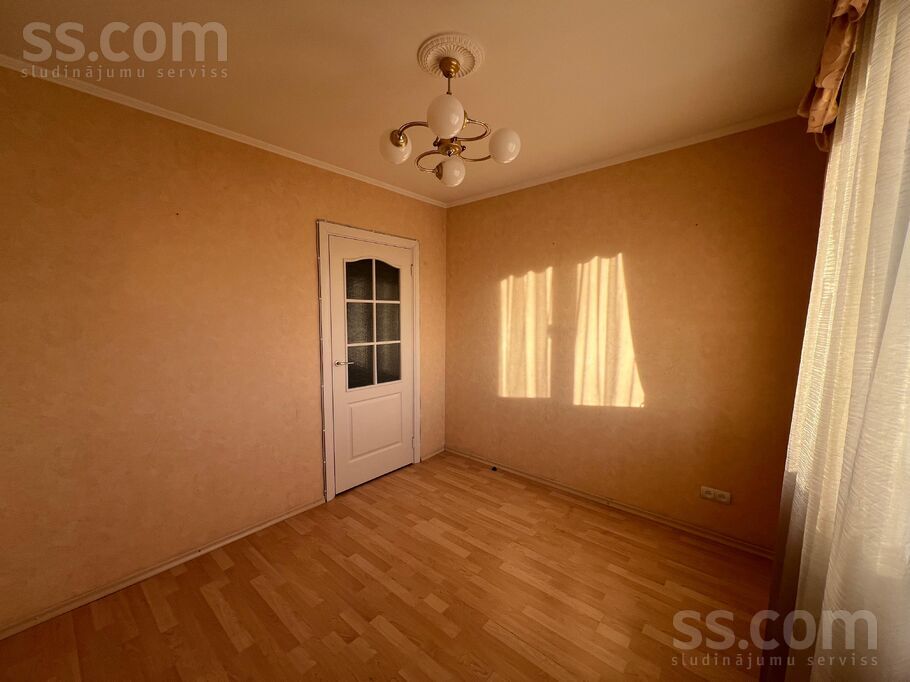 Dzelzavas 37, Rīga — dzivoklis