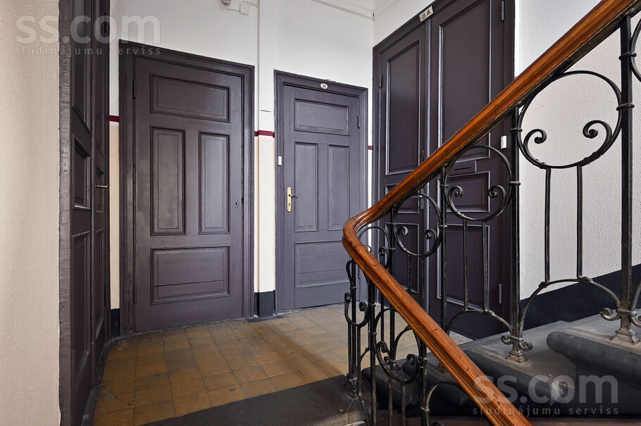 Lāčplēša 61, Rīga — dzivoklis