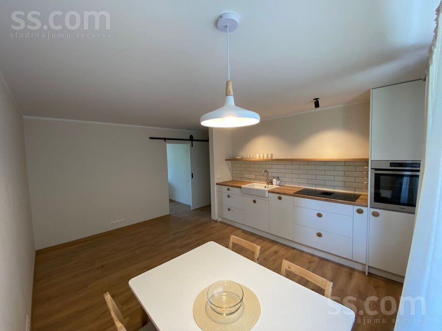 Iedzēni 1, Iedzēni, Madona un raj., Bērzaunes pag. — dzivoklis