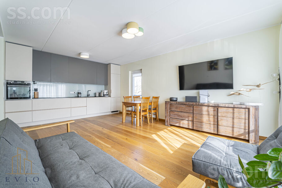 Brīvības gatve 386-k2, Rīga — dzivoklis