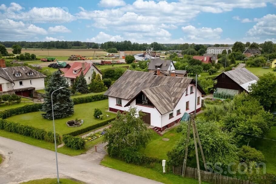 Liepu iela 8a, Ungurpils, Limbaži un raj., Alojas l. t. — maja