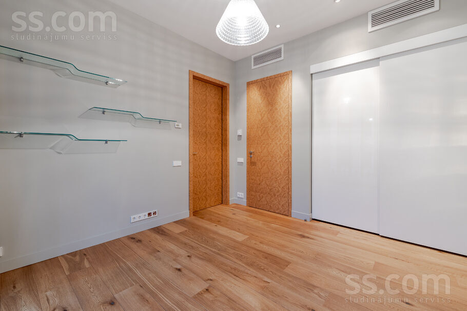 Elizabetes 39, Rīga — dzivoklis