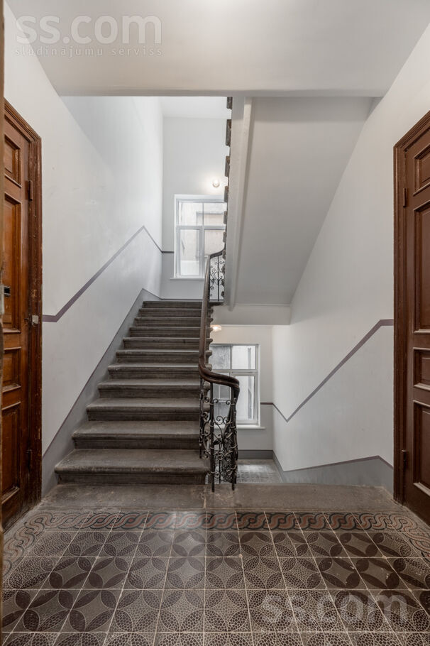 Tērbatas 20, Rīga — dzivoklis