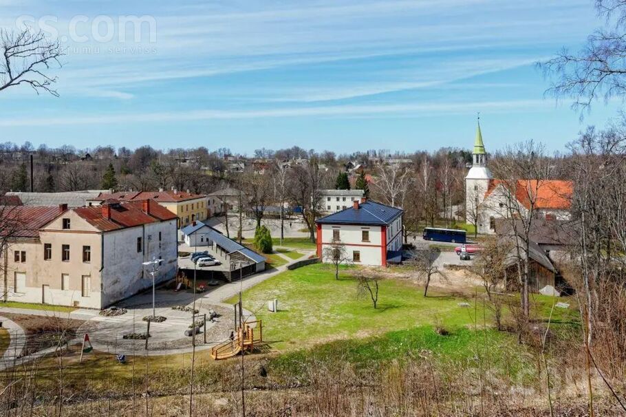 Puķu 1, Rauna, Cēsis un raj., Raunas pag. — dzivoklis