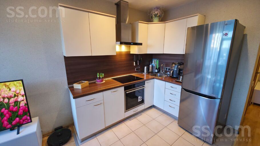 Pļavnieku 9, Rīga — dzivoklis