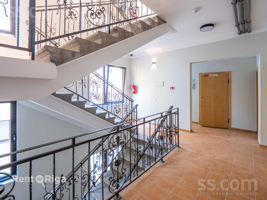 Birznieka-Upīša 20a, Rīga — dzivoklis