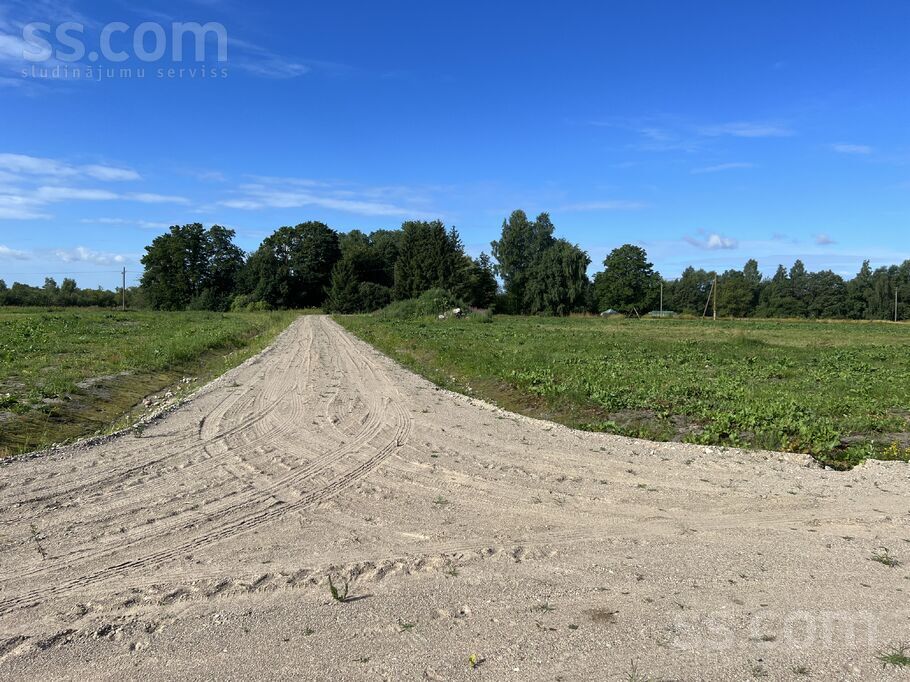 Cimdenieki, Liepāja un raj., Grobiņas pag. — zeme