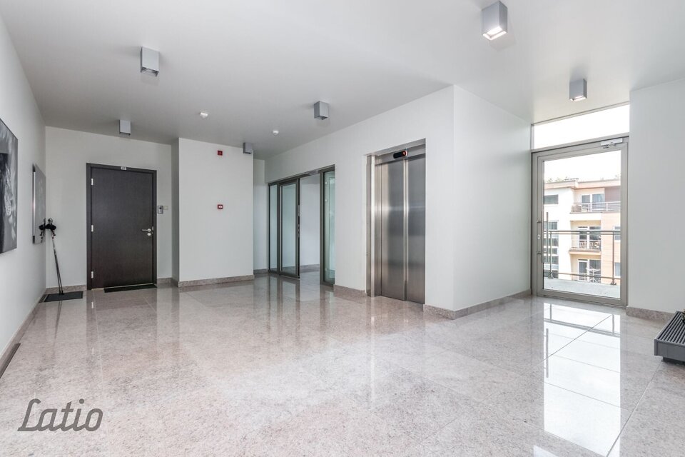 Tīklu iela 11, Jūrmala