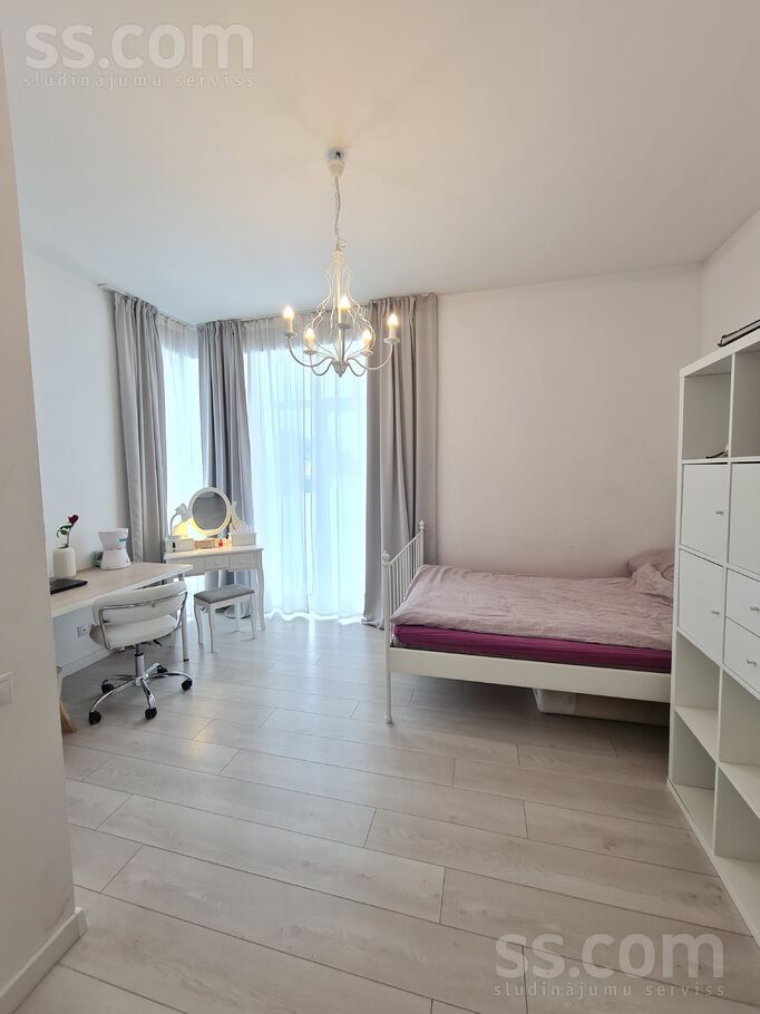 Starzdu 6, Mārupe, Rīgas rajons, Mārupes pag. — maja