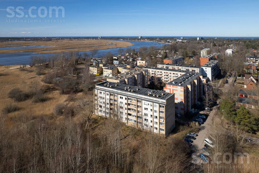 Jāņa Pliekšāna 98, Jūrmala — dzivoklis