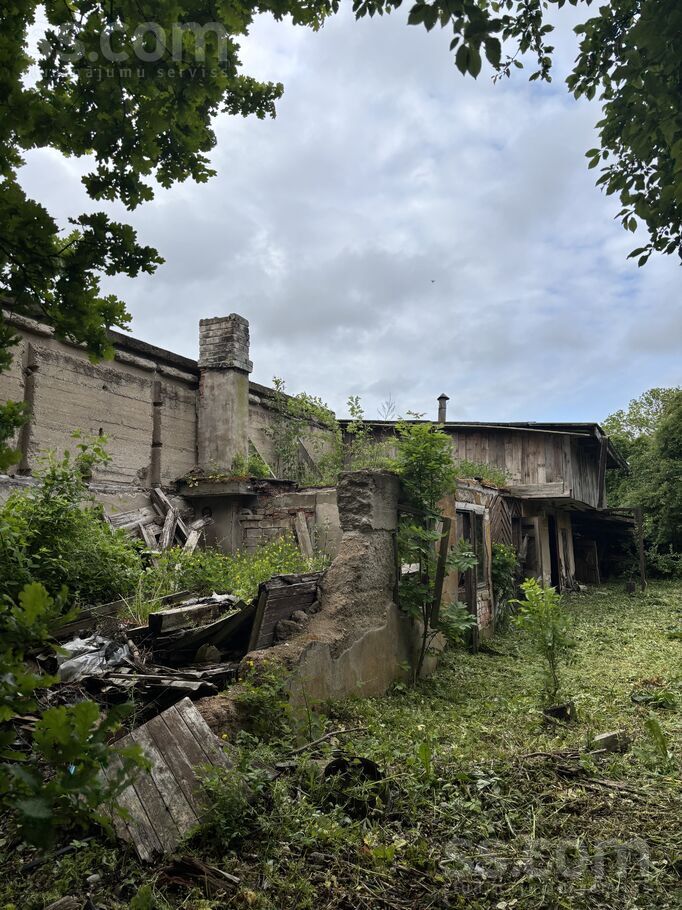 Pulkveža iela 32, Ventspils un raj., Ventspils — maja