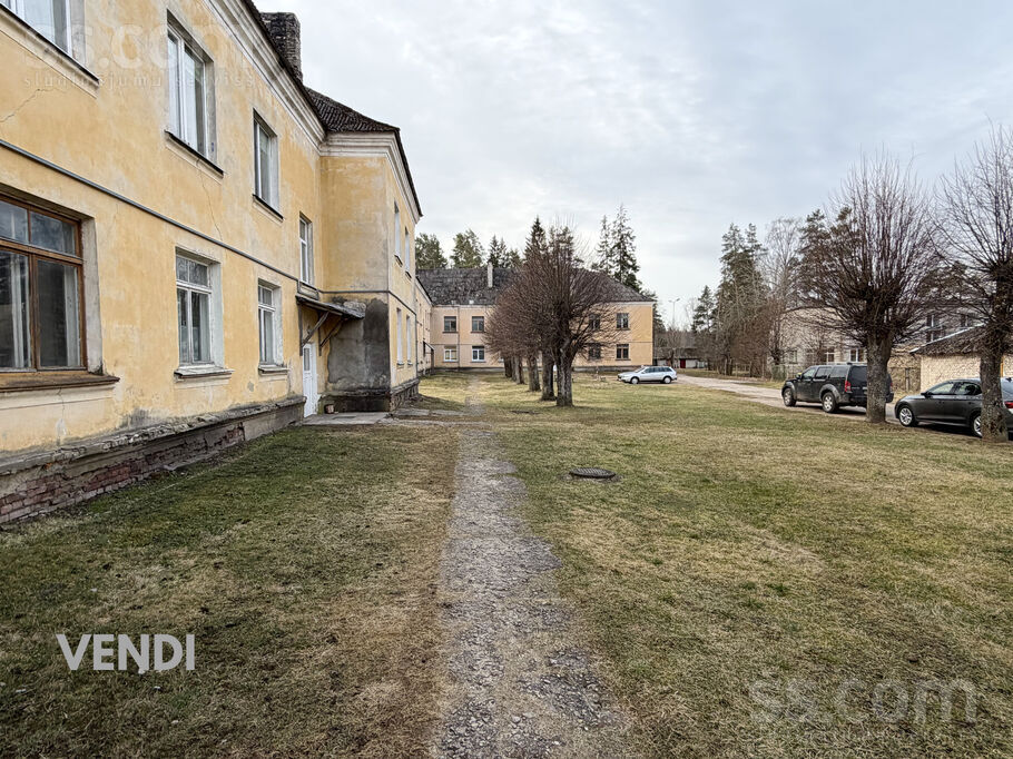 Miera 6, Valmiera un raj. — dzivoklis