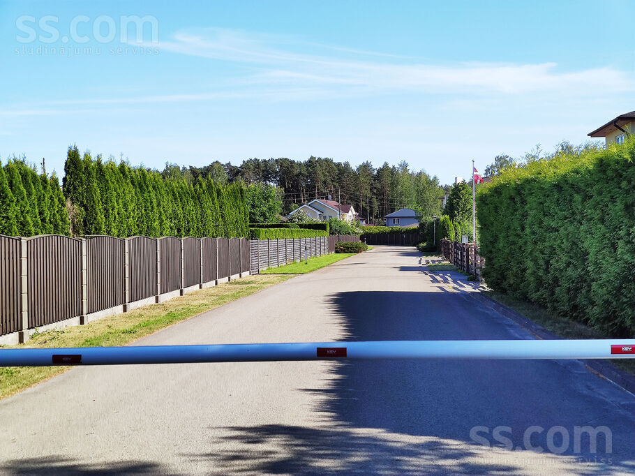 Kālavu 6, Mežāres, Rīgas rajons, Babītes pag. — maja