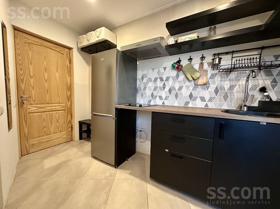 Skolas iela 6, Cēsis un raj., Līgatne — dzivoklis