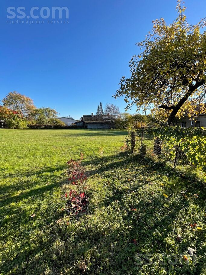 Ausekļa 21a, Valmiera un raj., Valmiera — zeme